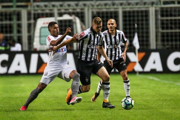 Com gol no final, Atlético-MG perde para o Santos Com gol no final, Atlético-MG perde para o Santos