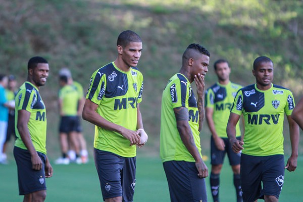 16884435362_a2c3a31652_z