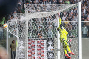 17238035922_27db905c76_z