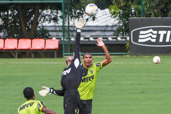 17313057112_2418b959bd_z