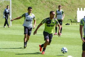 17240610579_15d7e7cb8f_z