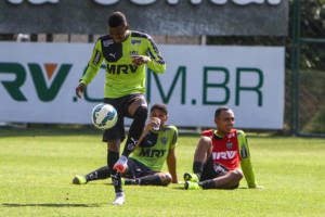 18769540640_37567f5770_z