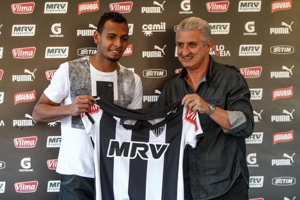 20120070233_1597d2286f_z